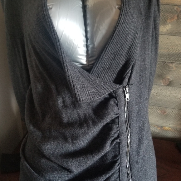 Nine West zipper detailed sweater - Picture 5 of 5